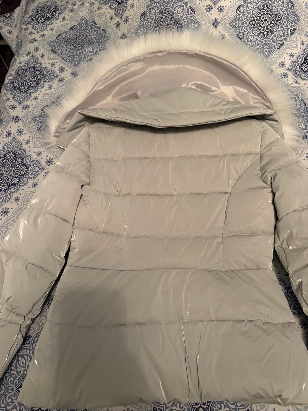 Guess jacket - Picture 6 of 12